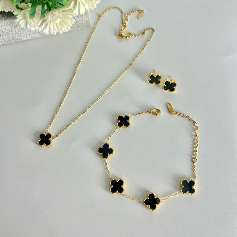BLACK CLOVER JEWELLERY SET