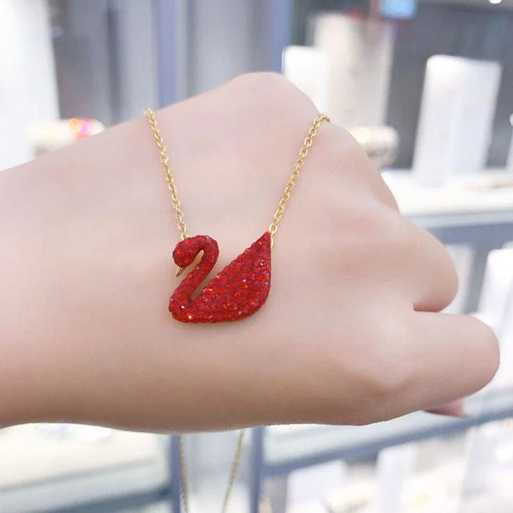 SWAN NECKLACE