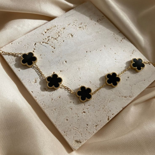 BLACK CLOVER BRACELET