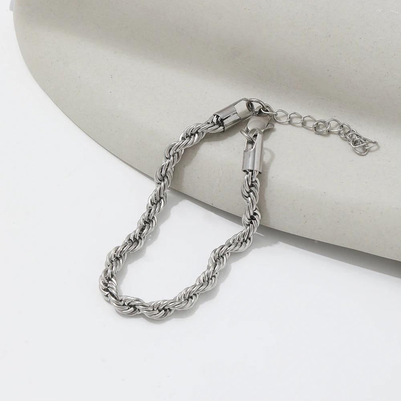 SILVER MILAS BRACELET